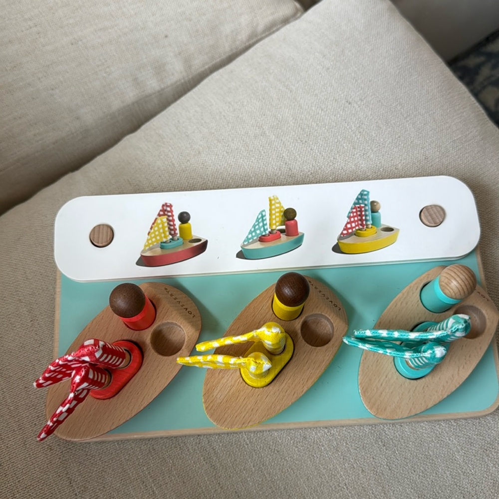 Lovevery Pattern Match Boats & Cards Set